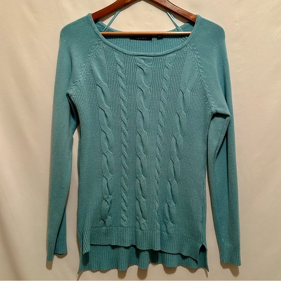 Cyrus Sweaters - Cyrus Women’s Light Blue Sweater Size Medium